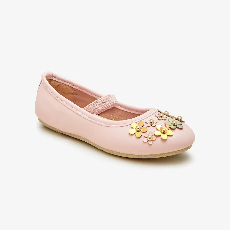 Girls Pumps with Floral Motif