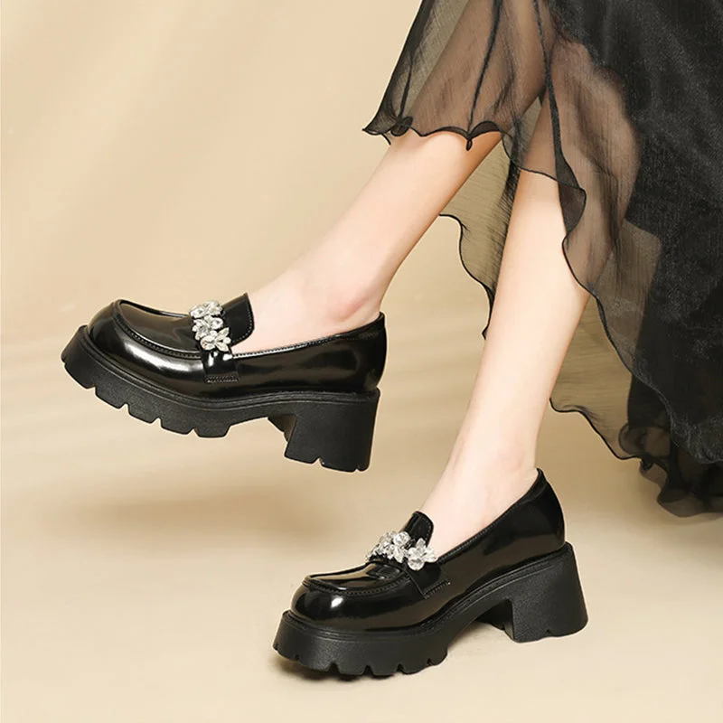 Plus Size Women's Wide - Fit Penny Loafers in Black for All - Day ComfortWomen Casual Leather Crystal Chunky Heel Loafers