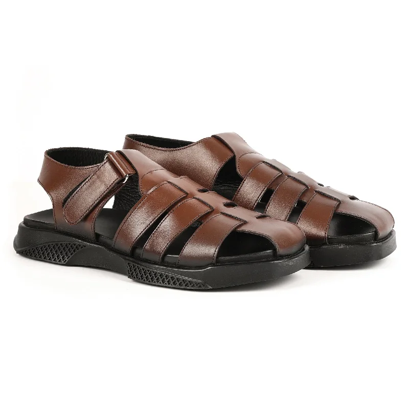 Women's Leather - Strapped Sandals with a Braided Detail in Brown for a Rustic AppealCORIO JC 1000