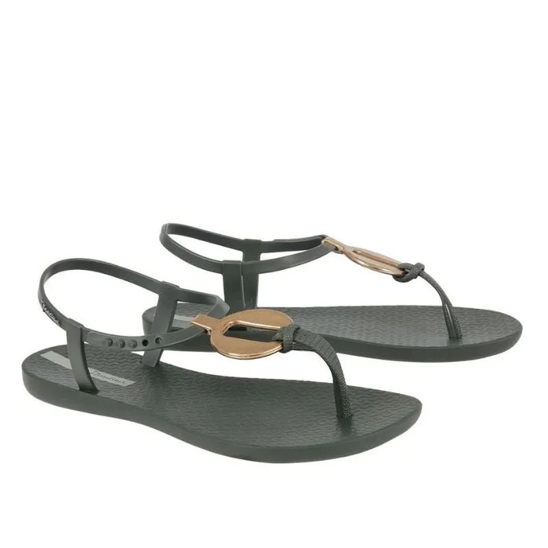 Sustainable Women's Recycled Material Sandals in Beige for Eco - Conscious ShoppersIpanema Class Vitta Sandal