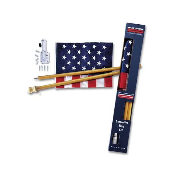 US Flag Kit with Wood Pole