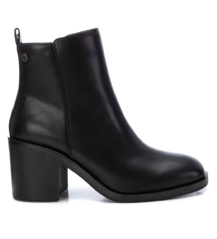 Women's Block Heel Booties In Black