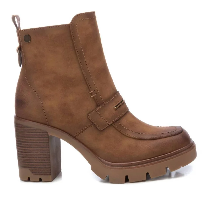 Women's Casual Heeled Booties In Camel