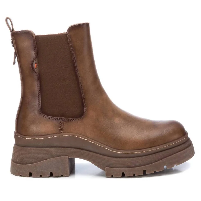 Women's Chelsea Booties In Light Brown