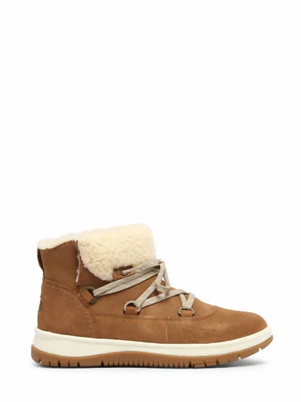 Women's Lakesider Heritage Lace Sneaker Boot In Chestnut